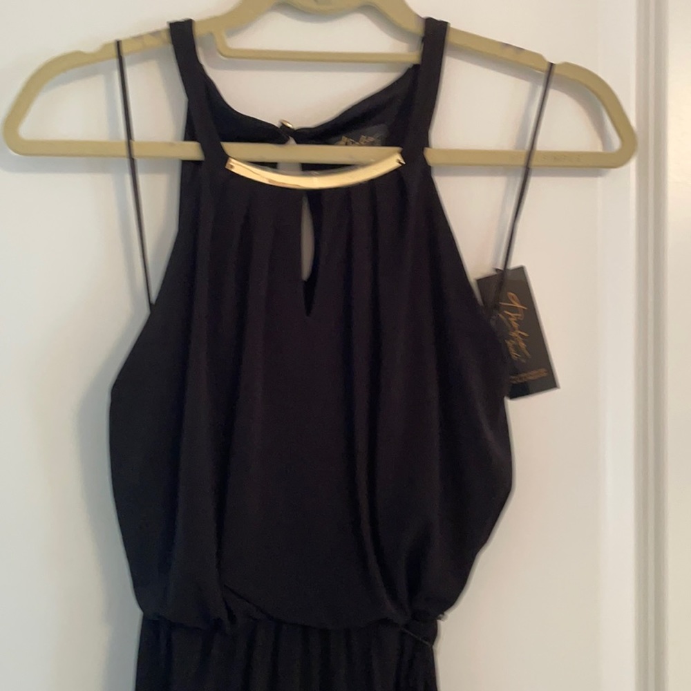 NWT Womens Thalia Sodi beautiful black dress!
